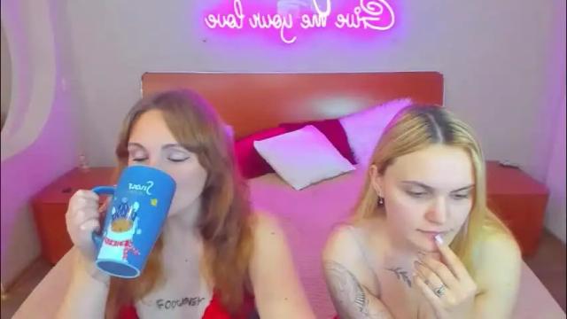 Image 3 of magiceyess Stream on Chaturbate on 1 month ago