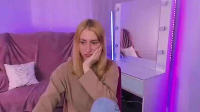 Image 7 of magicfaairy Stream on Chaturbate on 23 months ago