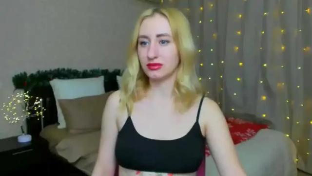 Image 7 of magicfaairy Stream on Chaturbate on 22 months ago