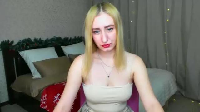 Image 4 of magicfaairy Stream on Chaturbate on 22 months ago