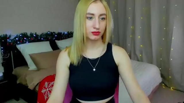 Image 3 of magicfaairy Stream on Chaturbate on 22 months ago