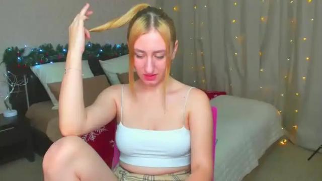 Image 8 of magicfaairy Stream on Chaturbate on 22 months ago
