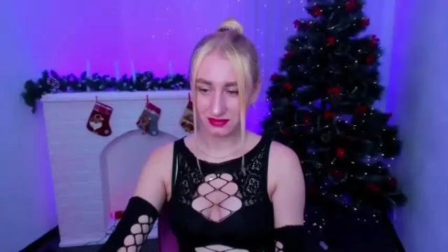 Image 3 of magicfaairy Stream on Chaturbate on 21 months ago