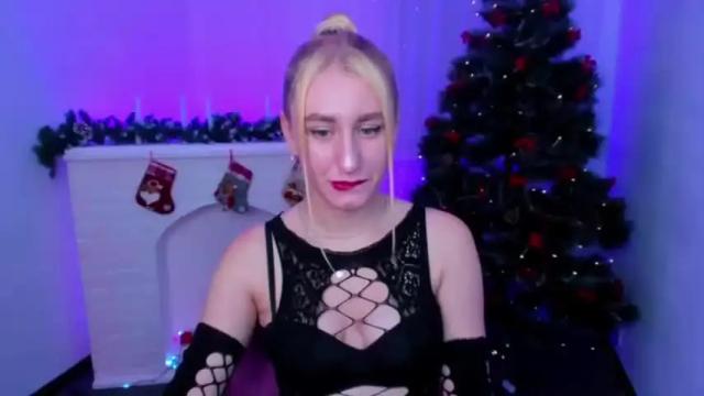 Image 7 of magicfaairy Stream on Chaturbate on 21 months ago