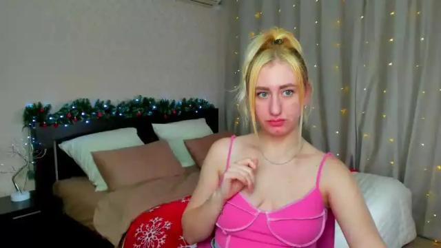 Image 7 of magicfaairy Stream on Chaturbate on 21 months ago
