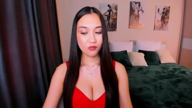 Image 2 of magicinmysoul Stream on Chaturbate on 15 months ago