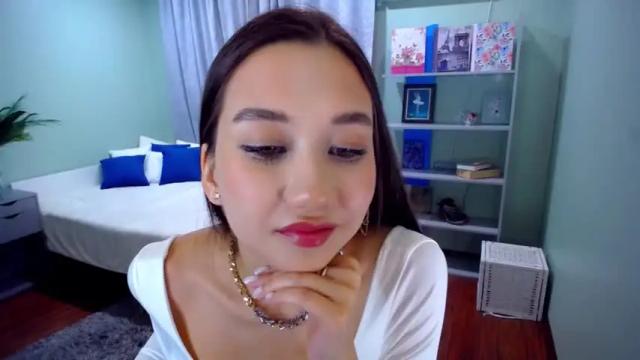 Image 10 of magicinsidemee Stream on Chaturbate on 21 months ago