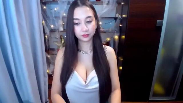 Image 12 of magicinsidemee Stream on Chaturbate on 19 months ago