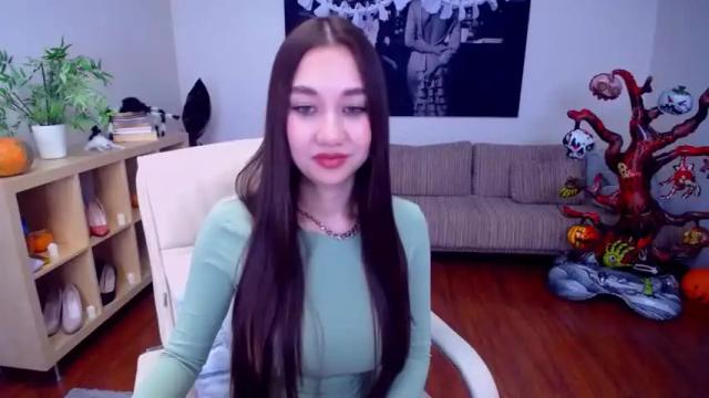 Image 2 of magicinsidemee Stream on Chaturbate on 19 months ago
