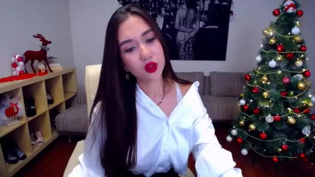 Image 2 of magicinsidemee Stream on Chaturbate on 18 months ago