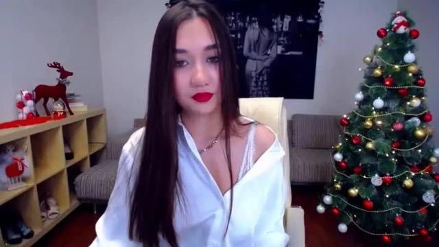 Image 8 of magicinsidemee Stream on Chaturbate on 18 months ago