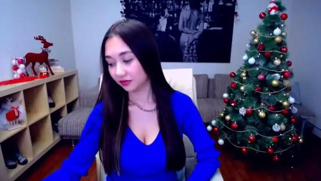 Image 2 of magicinsidemee Stream on Chaturbate on 18 months ago