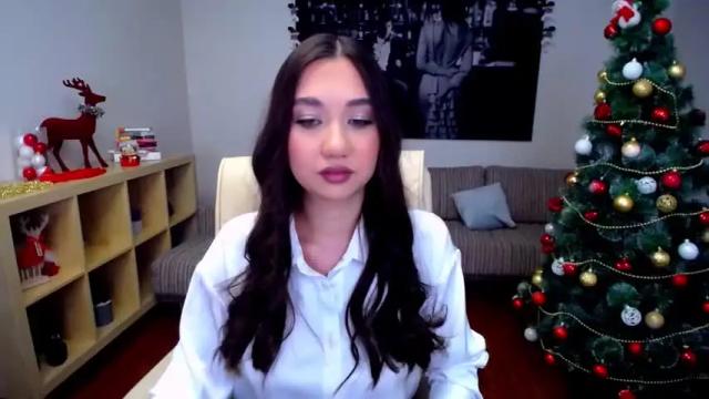 Image 11 of magicinsidemee Stream on Chaturbate on 18 months ago
