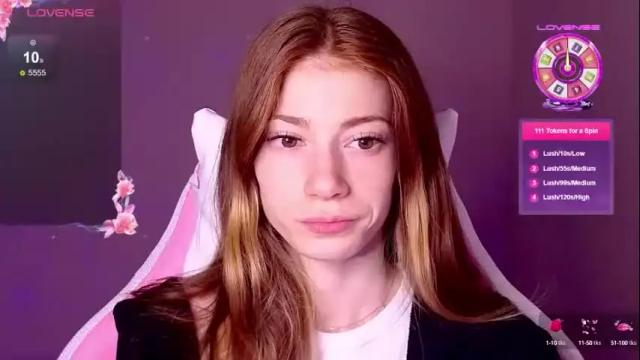 Image 4 of magicladyy Stream on Chaturbate on 1 month ago