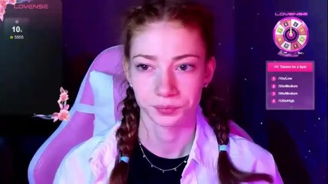 Image 7 of magicladyy Stream on Chaturbate on 1 month ago