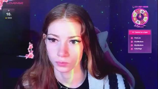 Image 2 of magicladyy Stream on Chaturbate on 1 month ago