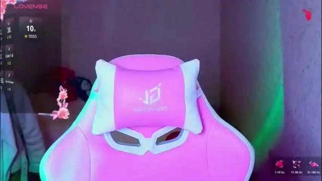 Image 7 of magicladyy Stream on Chaturbate on 20 days ago