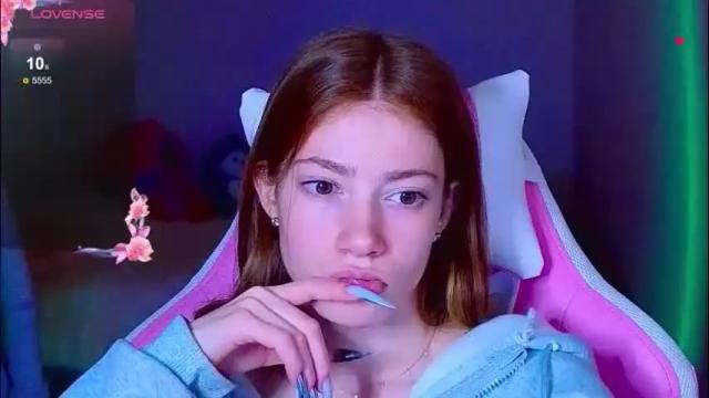 Image 7 of magicladyy Stream on Chaturbate on 17 days ago