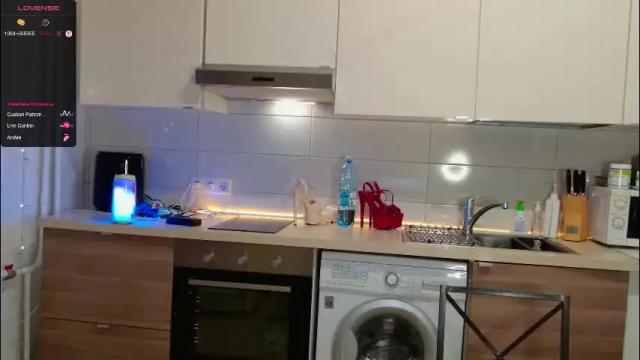 Image 4 of magiclovexo Stream on Chaturbate on 1 month ago