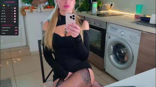 Image 11 of magiclovexo Stream on Chaturbate on 26 days ago