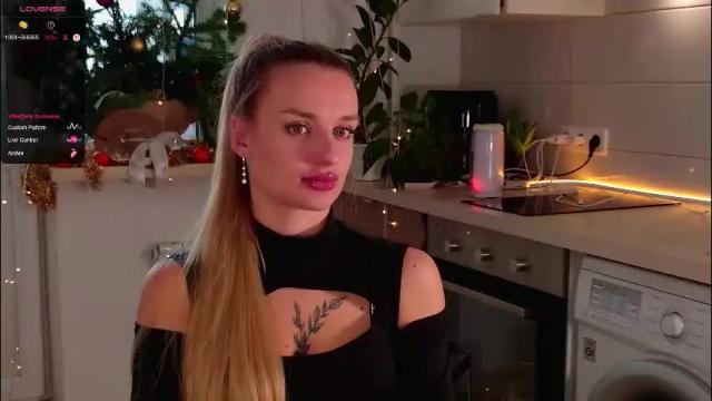 Image 3 of magiclovexo Stream on Chaturbate on 26 days ago