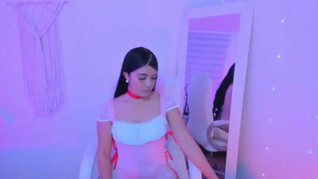 Image 3 of magicrainbow_ Stream on Chaturbate on 25 months ago