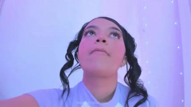 Image 10 of magicrainbow_ Stream on Chaturbate on 19 months ago