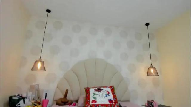 Image 3 of magievans1 Stream on Chaturbate on 1 month ago