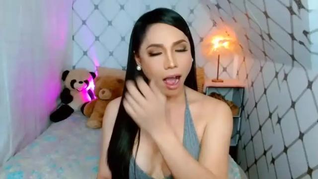 Image 6 of magneticbeauty Stream on Chaturbate on 17 months ago