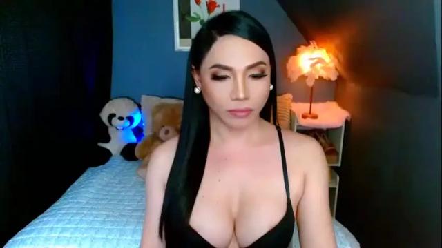 Image 11 of magneticbeauty Stream on Chaturbate on 8 months ago