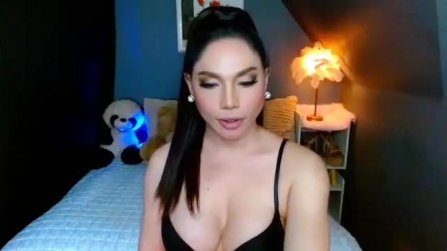 Thumbnail 2, magneticbeauty's Stream at Chaturbate, 16 months ago