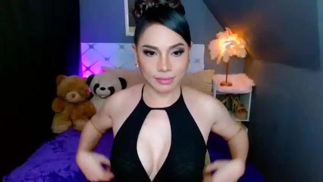 Image 10 of magneticbeauty Stream on Chaturbate on 8 months ago