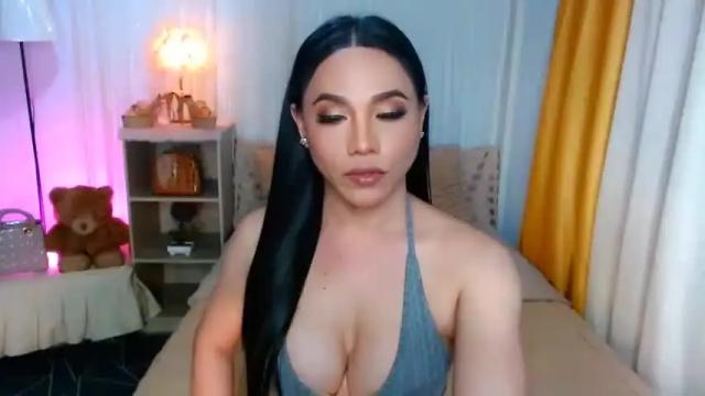 Image 11 of magneticbeauty Stream on Chaturbate on 15 months ago