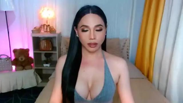 Image 4 of magneticbeauty Stream on Chaturbate on 15 months ago