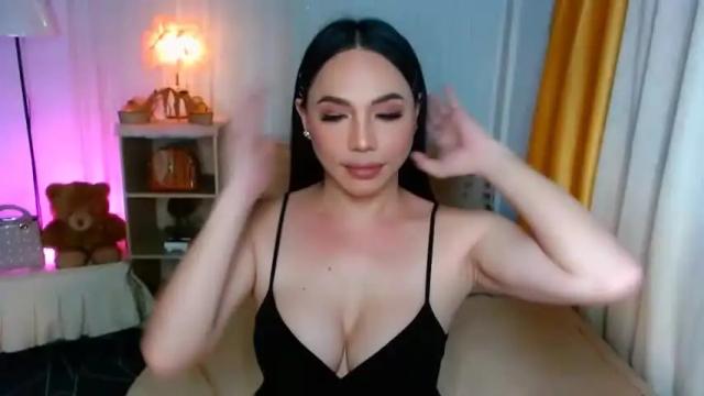 Image 12 of magneticbeauty Stream on Chaturbate on 15 months ago