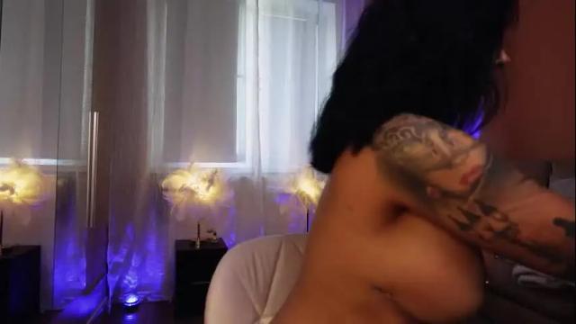 Image 8 of magyc_bri Stream on Chaturbate on 5 days ago