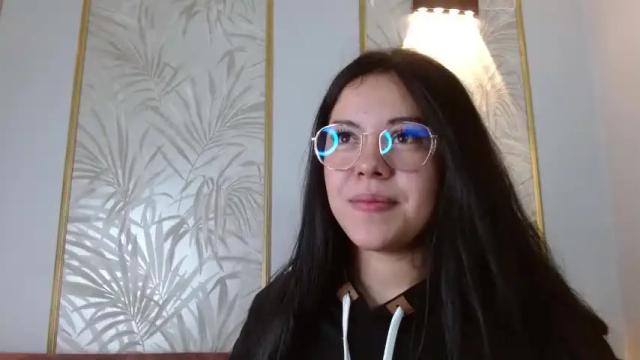 Image 4 of mahia_golden Stream on Chaturbate on 18 months ago