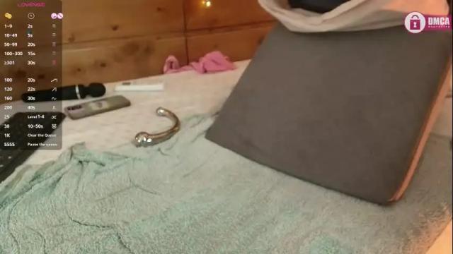 Image 7 of mahia_queen Stream on Chaturbate on 21 days ago
