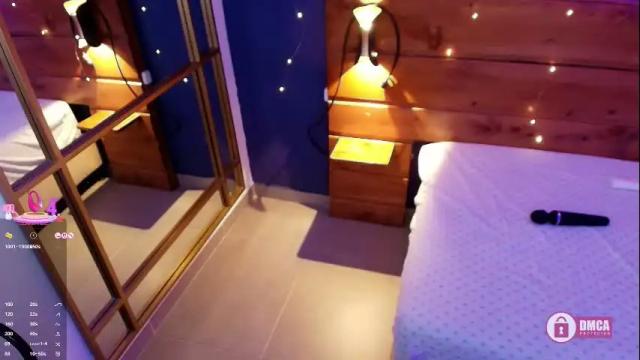 Image 10 of mahia_queen Stream on Chaturbate on 1 month ago