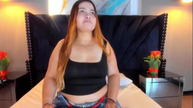 Image 4 of mahiasmith13 Stream on Chaturbate on 1 month ago