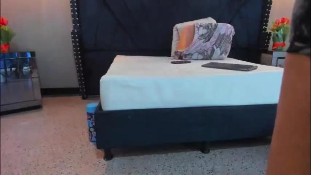 Image 7 of mahiasmith13 Stream on Chaturbate on 1 month ago