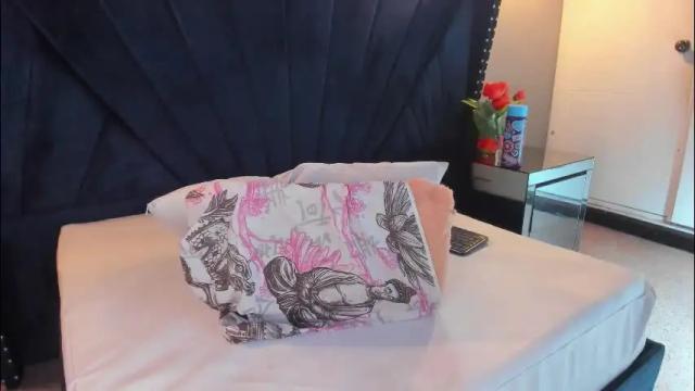 Image 8 of mahiasmith13 Stream on Chaturbate on 10 days ago