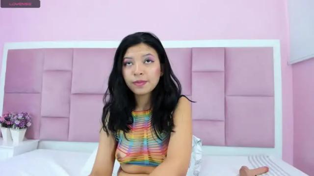 Image 6 of mahyacollins Stream on Chaturbate on 14 months ago