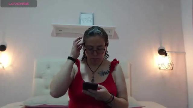 Image 4 of maia_78 Stream on Chaturbate on 19 months ago