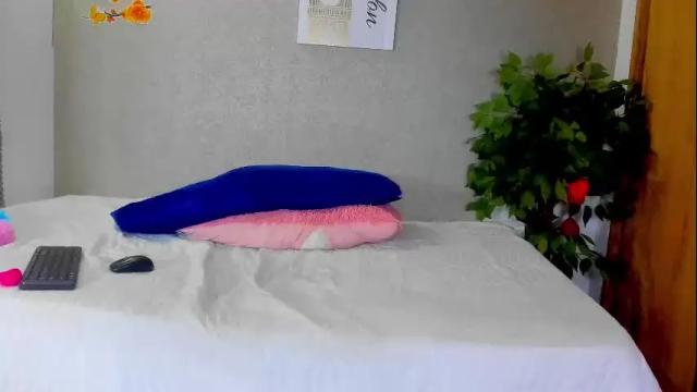 Image 7 of maia_goldenn Stream on Chaturbate on 1 month ago