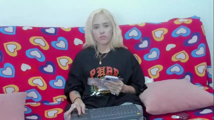 maia_smith1999 Chaturbate