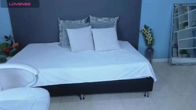 Image 7 of maiaa_ruiz Stream on Chaturbate on 14 months ago