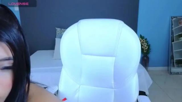 Image 7 of maiaa_ruiz Stream on Chaturbate on 14 months ago