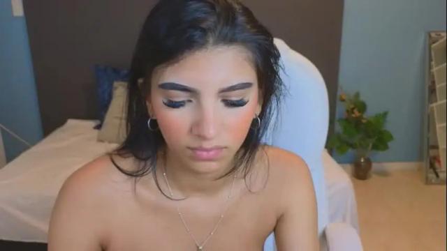 Image 12 of maiaa_ruiz Stream on Chaturbate on 2 months ago