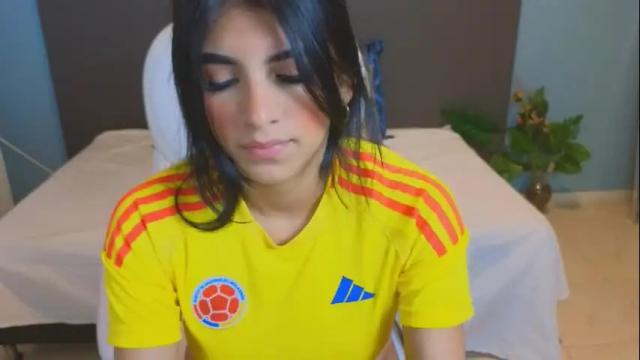 Image 10 of maiaa_ruiz Stream on Chaturbate on 2 months ago